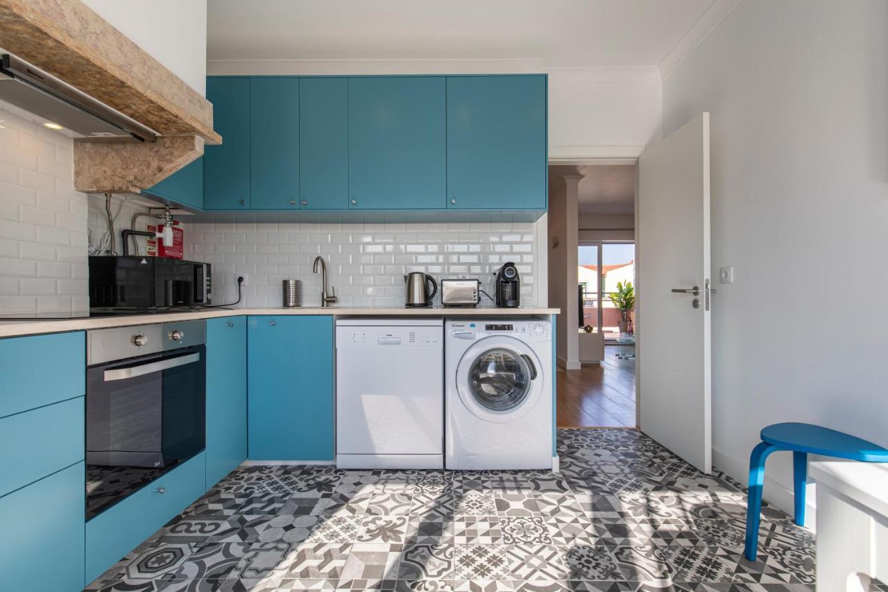 Lovelystay - Sunny 1Bdr Apartment W/Terrace Lisbon Exterior photo