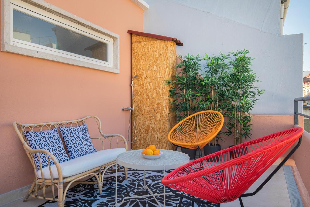 Lovelystay - Sunny 1Bdr Apartment W/Terrace Lisbon Exterior photo