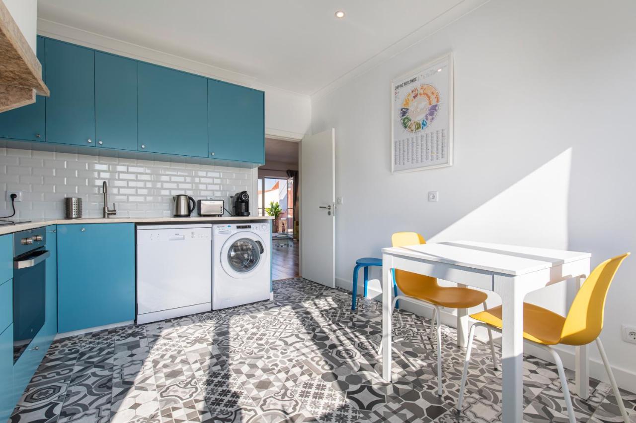 Lovelystay - Sunny 1Bdr Apartment W/Terrace Lisbon Exterior photo